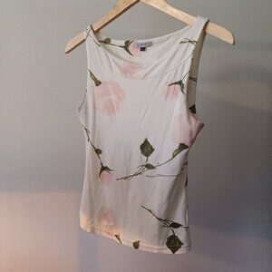 Floral Sleeveless blouse